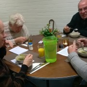 eten in het buurthuis buurtcentrum haarlem